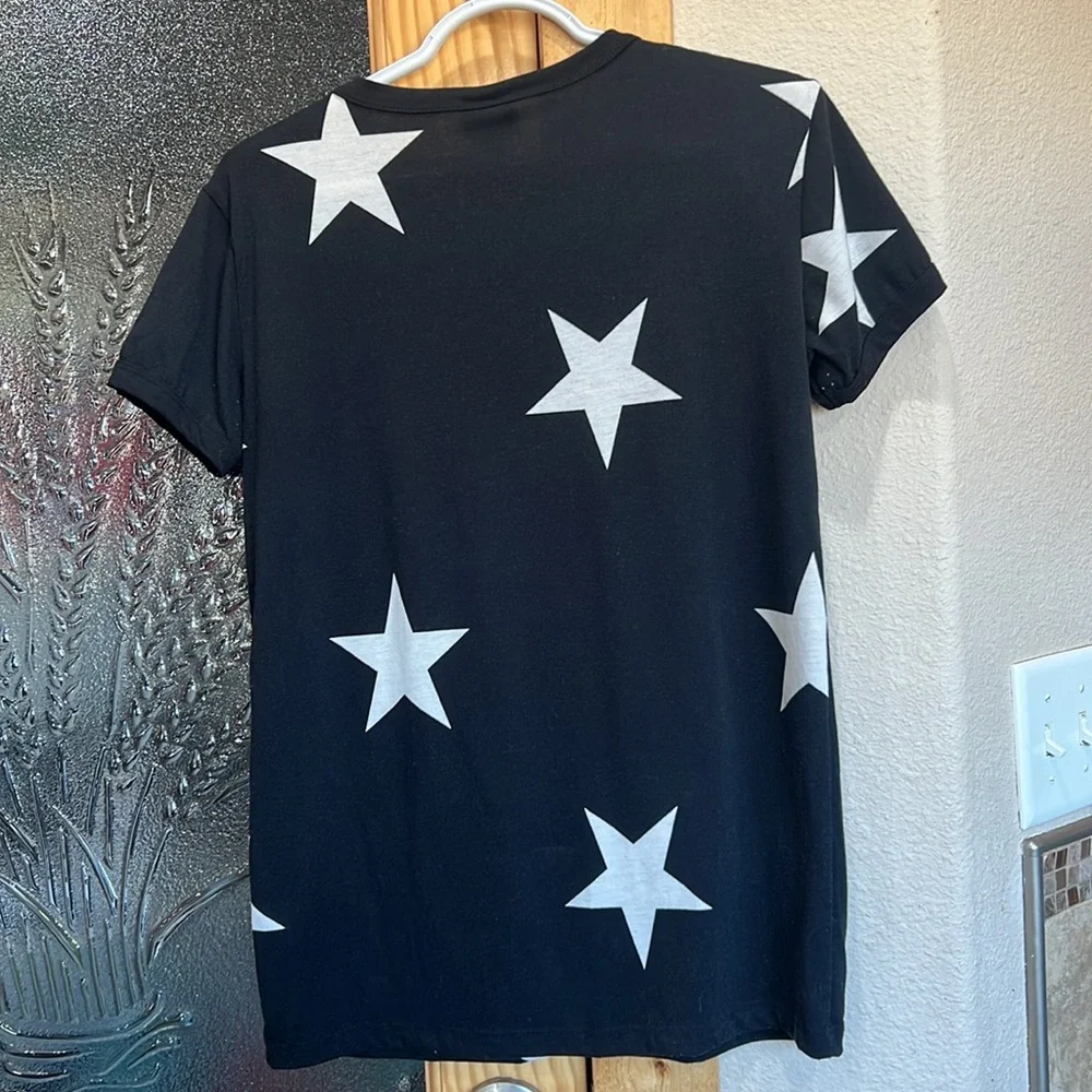 Stars Liv T - Picture 2 of 3